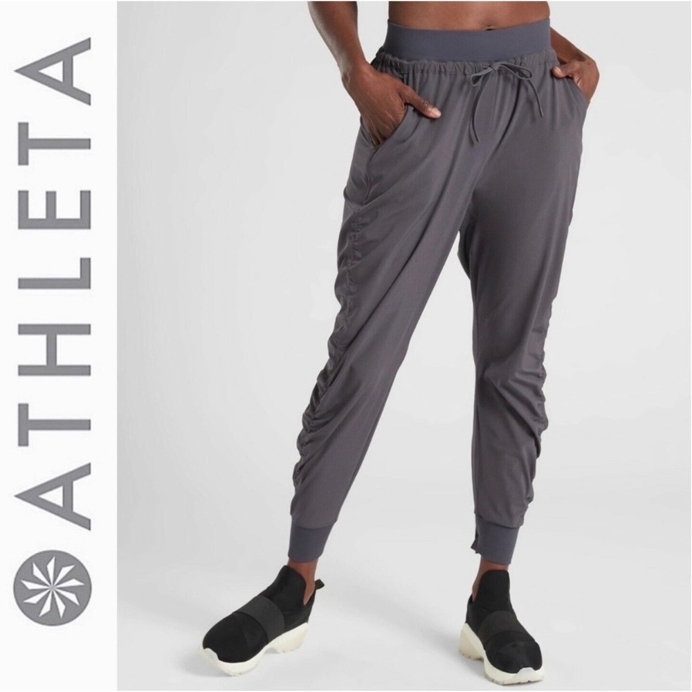 Athleta Attitude Pant Petite 12P Gray Ruched Jogger Activewear Zip Pocket Travel